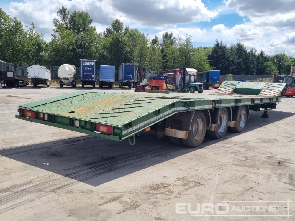 General Trailers Tri Axle Step Frame Low Loader Trailer - Žemo profilio platforma puspriekabė: foto 5 General Trailers Tri Axle Step Frame Low Loader Trailer - Žemo profilio platforma puspriekabė: foto 5