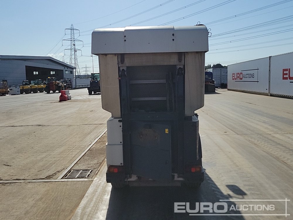 Hako Citymaster 1200 4x2 Sweeper Lorry (Not Road Registered, Reg Docs Are NOT Available) - Gatvių šlavimo mašina: foto 4 Hako Citymaster 1200 4x2 Sweeper Lorry (Not Road Registered, Reg Docs Are NOT Available) - Gatvių šlavimo mašina: foto 4