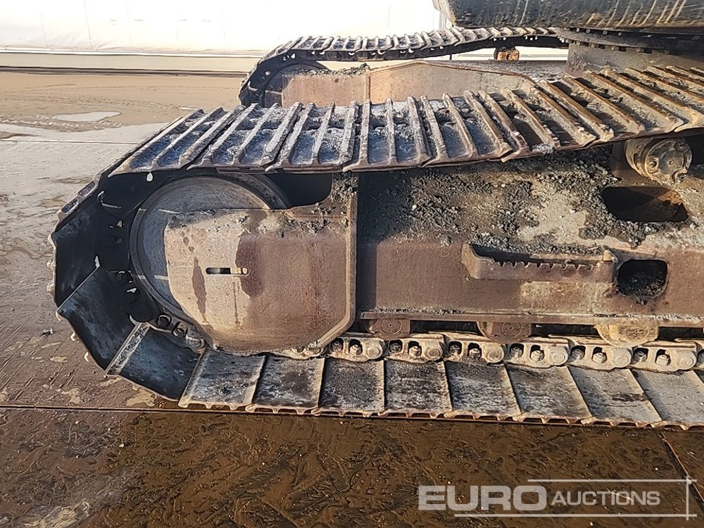 Vikšrinis ekskavatorius Hitachi ZX210LC-3: foto 27