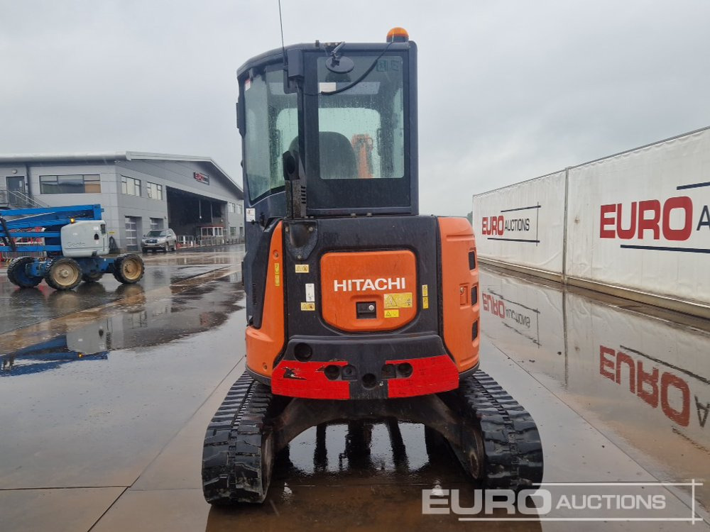 Hitachi ZX38U-5 - Mini ekskavatorius: foto 4 Hitachi ZX38U-5 - Mini ekskavatorius: foto 4
