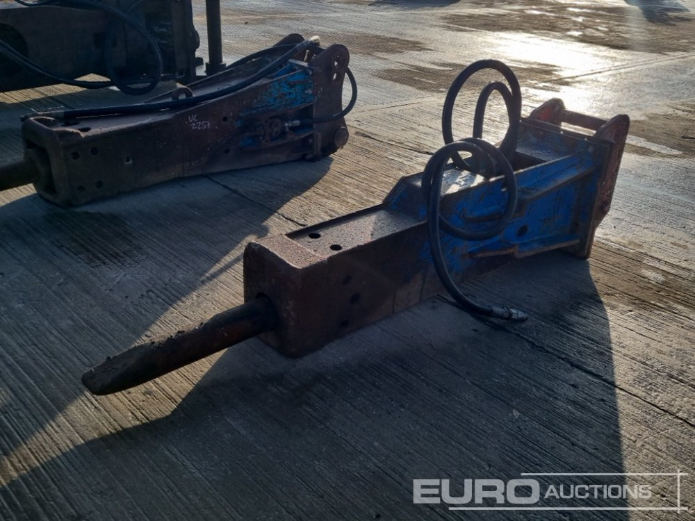 Hydraulic Breaker 60mm Pin to suit 10 Ton Excavator - Hidraulinis kūjis: foto 1 Hydraulic Breaker 60mm Pin to suit 10 Ton Excavator - Hidraulinis kūjis: foto 1