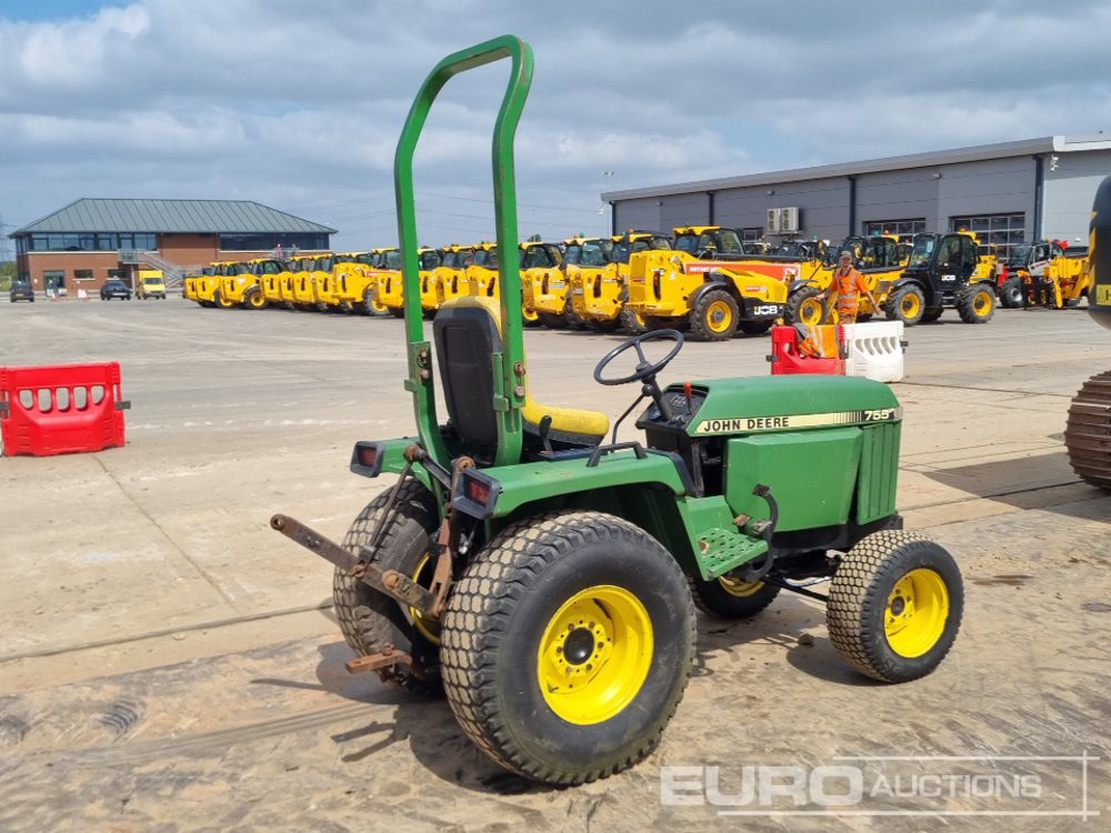 John Deere 755 - Mini traktorius: foto 5 John Deere 755 - Mini traktorius: foto 5