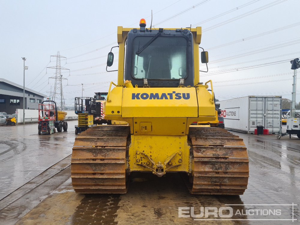 Komatsu D65PX-15 - Buldozeris: foto 4 Komatsu D65PX-15 - Buldozeris: foto 4