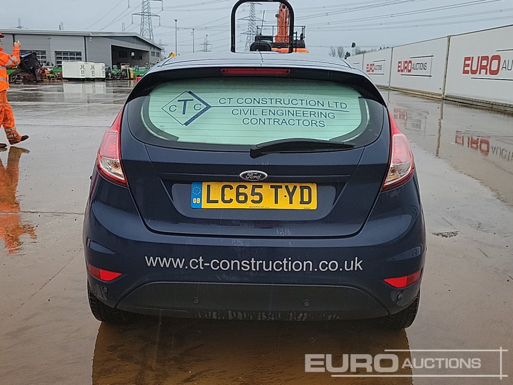 2016 Ford Fiesta - Komercinis automobilis: foto 4 2016 Ford Fiesta - Komercinis automobilis: foto 4