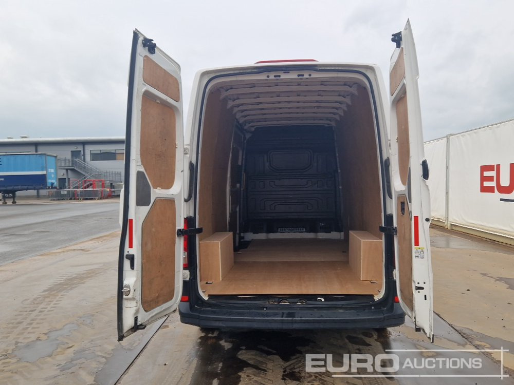 Komercinis automobilis 2021 Volkswagen Crafter: foto 33
