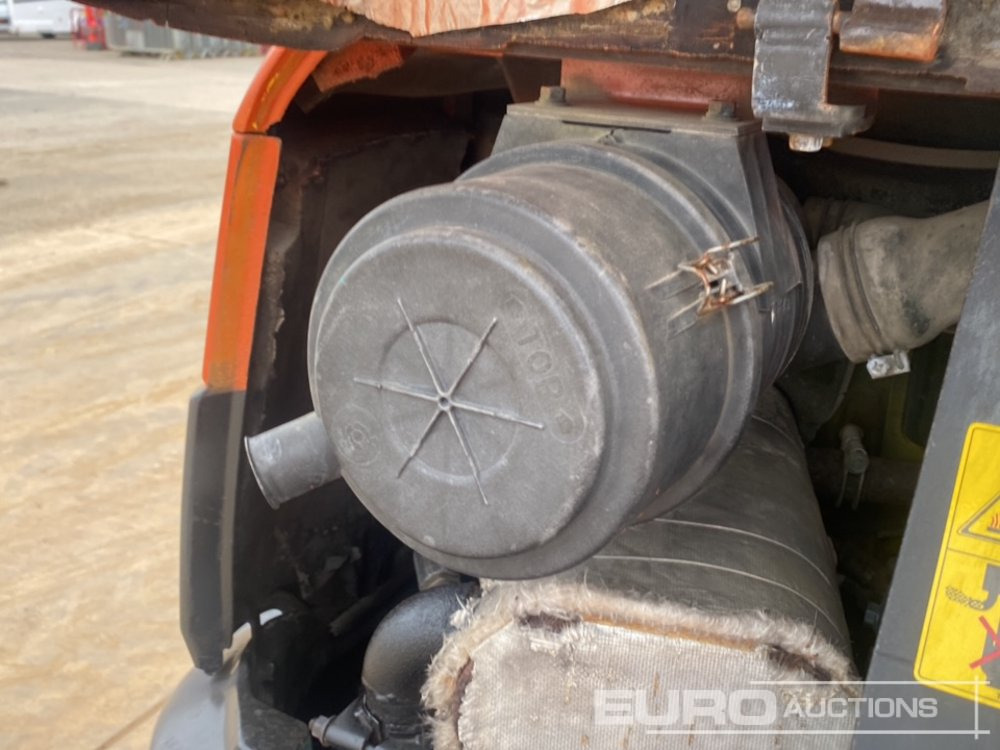 Mini ekskavatorius Kubota U55-4: foto 22