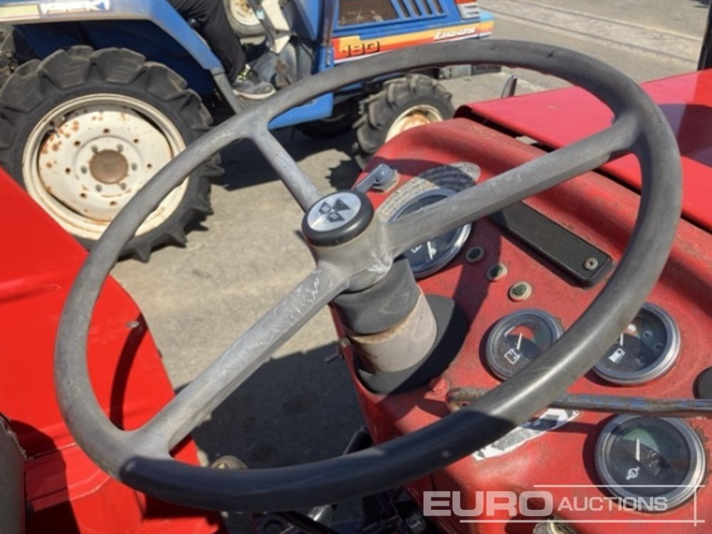 Massey Ferguson 240 - Traktorius: foto 4 Massey Ferguson 240 - Traktorius: foto 4