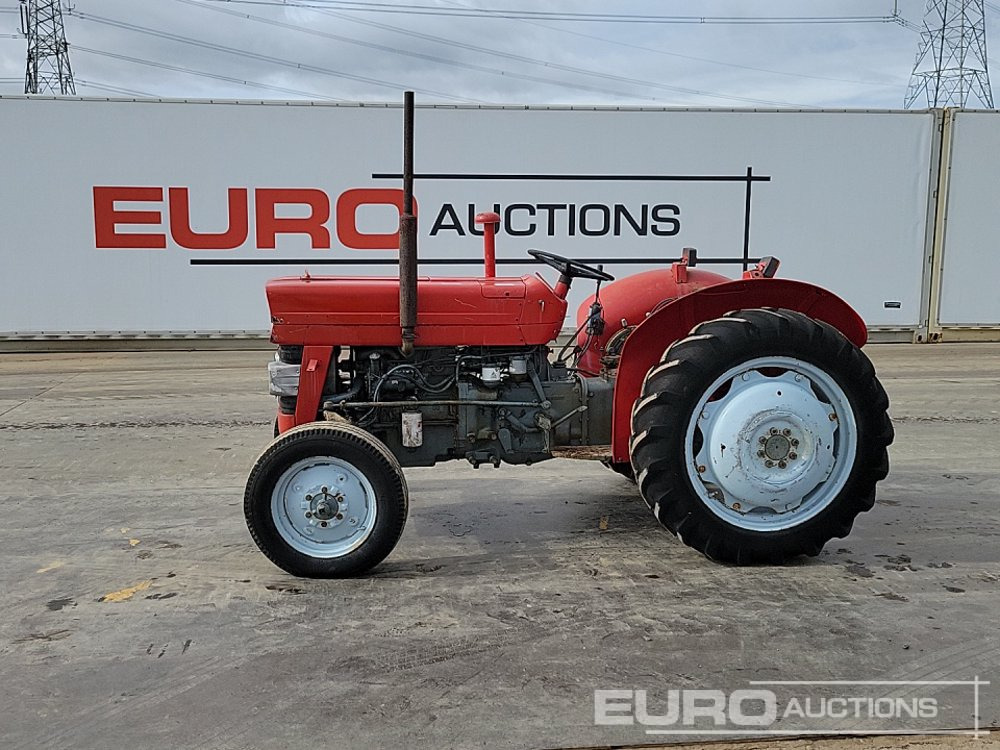 Massey Ferguson MF133 - Traktorius: foto 2 Massey Ferguson MF133 - Traktorius: foto 2