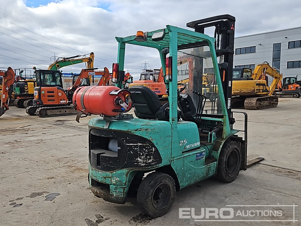 Mitsubishi FG25K - Dujinis krautuvas: foto 5 Mitsubishi FG25K - Dujinis krautuvas: foto 5