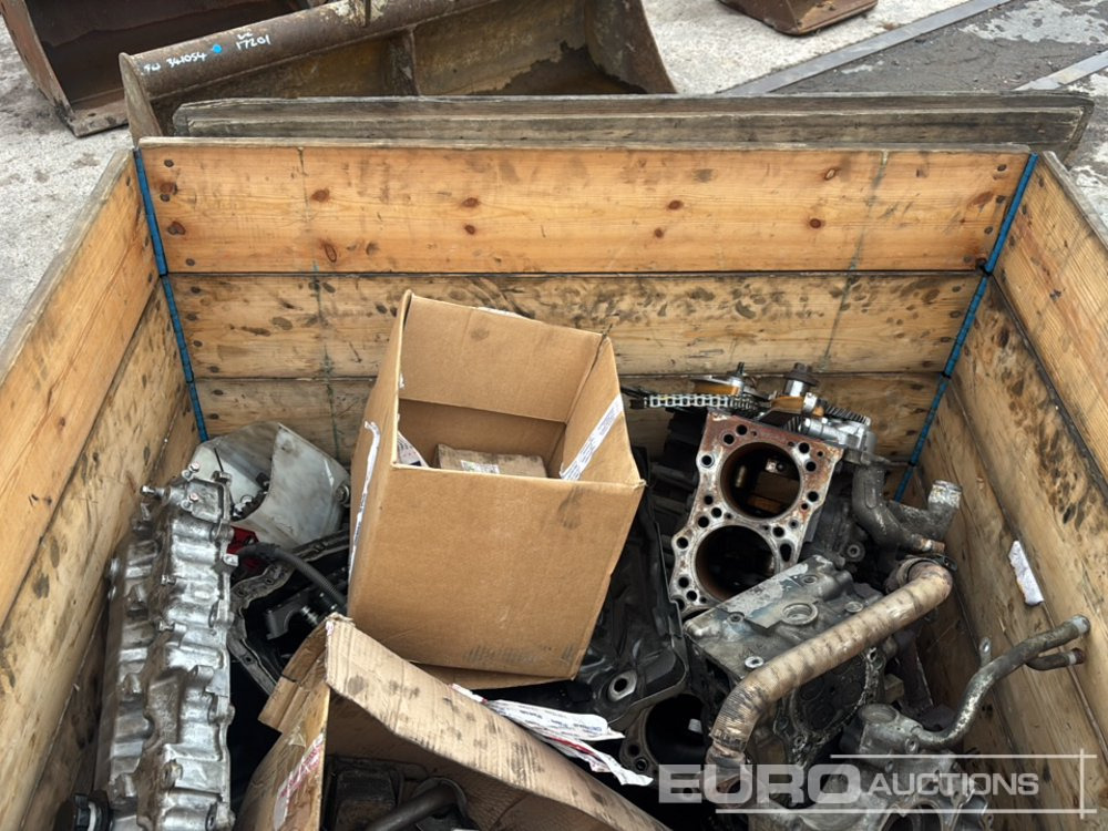 Pallet of Engine Spares - Variklis: foto 2 Pallet of Engine Spares - Variklis: foto 2