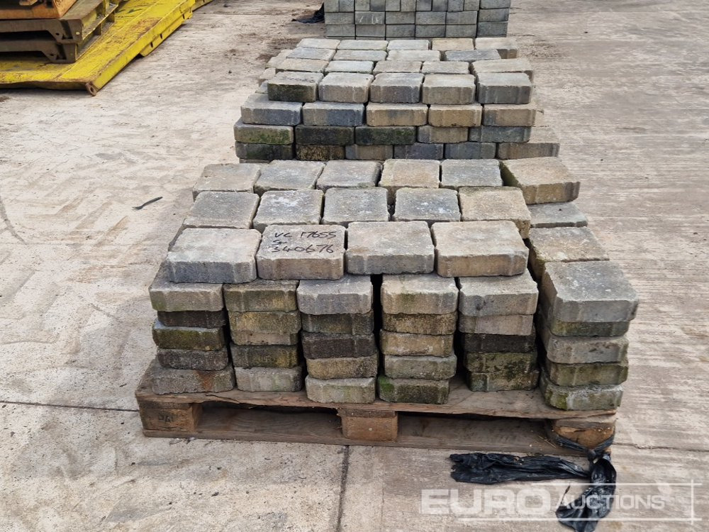 Statybinė įranga Pallet of Paving Bricks (2 of): foto 8