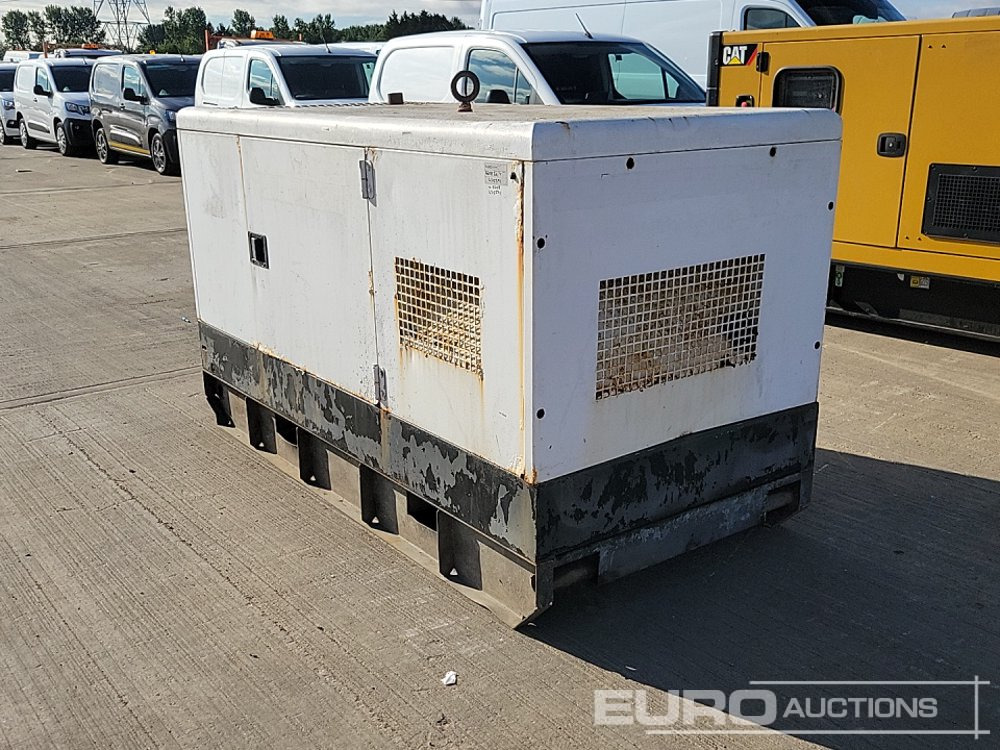 Pramac 30kVA Silent Generator - Elektrinis generatorius: foto 3 Pramac 30kVA Silent Generator - Elektrinis generatorius: foto 3