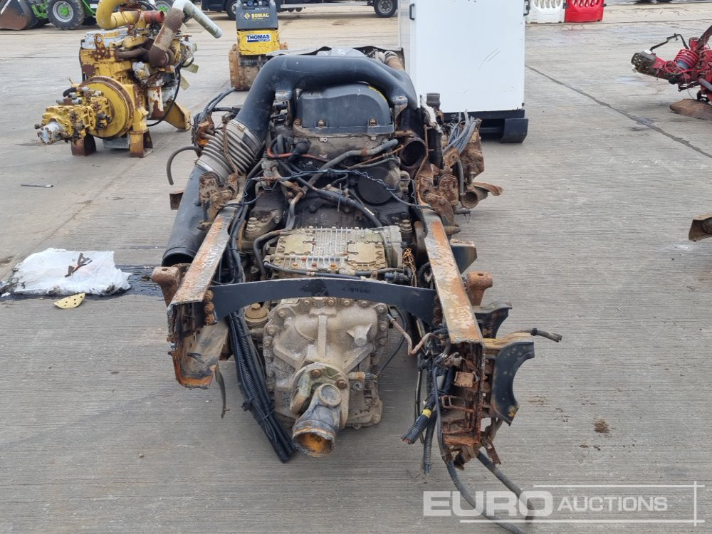 Renault 6 Cylinder Powerpack - Variklis: foto 2 Renault 6 Cylinder Powerpack - Variklis: foto 2