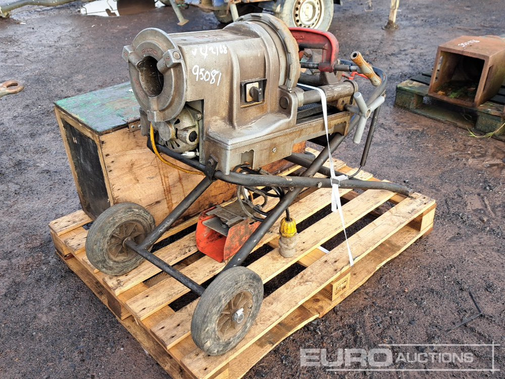 Ridgid 1233 110v Pipe Threading Machine - Garažo įranga: foto 1 Ridgid 1233 110v Pipe Threading Machine - Garažo įranga: foto 1