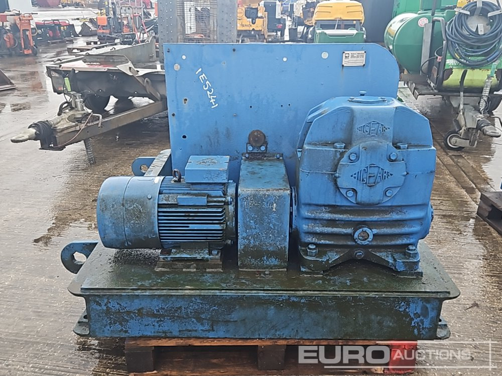 Rotrex 190Volt Winch - Auto gervė: foto 2 Rotrex 190Volt Winch - Auto gervė: foto 2
