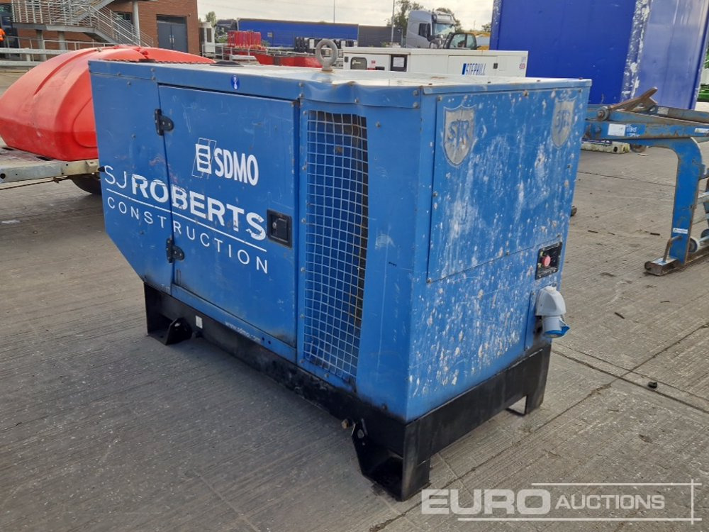 SDMO 17kVA Generator, 4 Cylinder Engine - Elektrinis generatorius: foto 5 SDMO 17kVA Generator, 4 Cylinder Engine - Elektrinis generatorius: foto 5