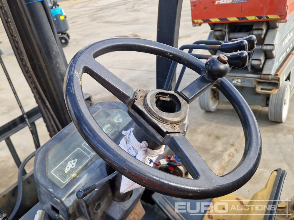 Dyzelinis krautuvas Samuk Diesel Forklift, 2 Stage Mast, Side Shift (No Steering & Hydraulic Leak): foto 36