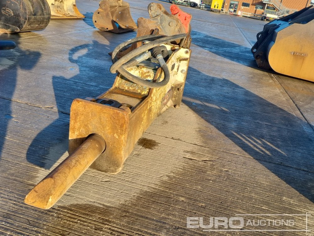 Sandvik Hydraulic Breaker 80mm Pin to suit 20 Ton Excavator - Hidraulinis kūjis: foto 1 Sandvik Hydraulic Breaker 80mm Pin to suit 20 Ton Excavator - Hidraulinis kūjis: foto 1