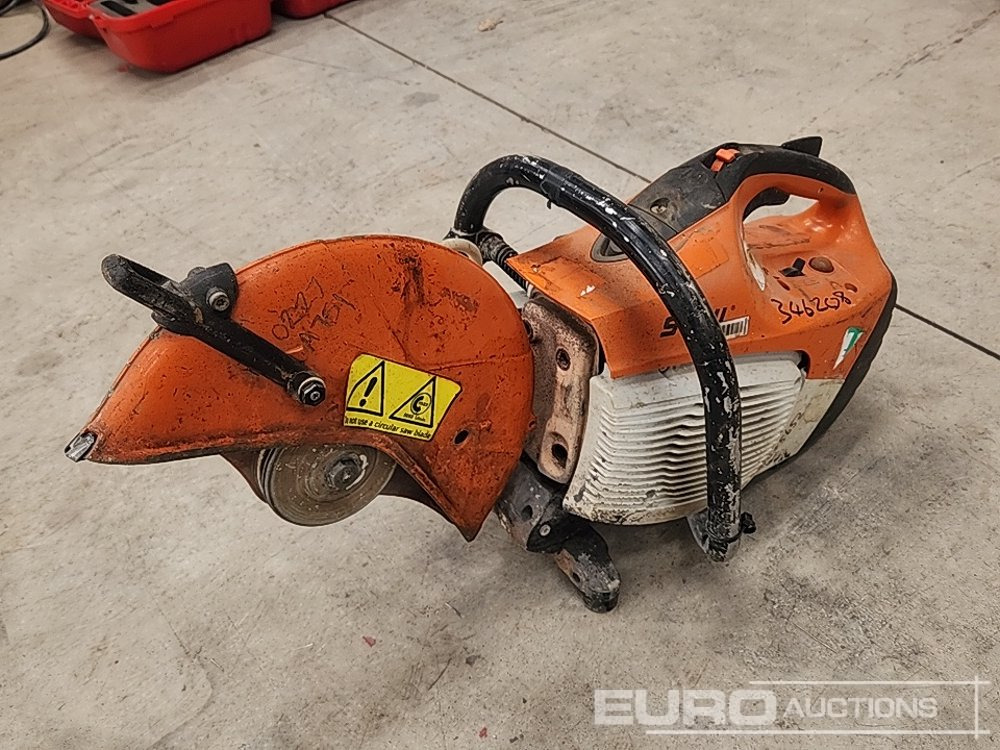 Stihl TS410 - Asfalto mašina: foto 1 Stihl TS410 - Asfalto mašina: foto 1