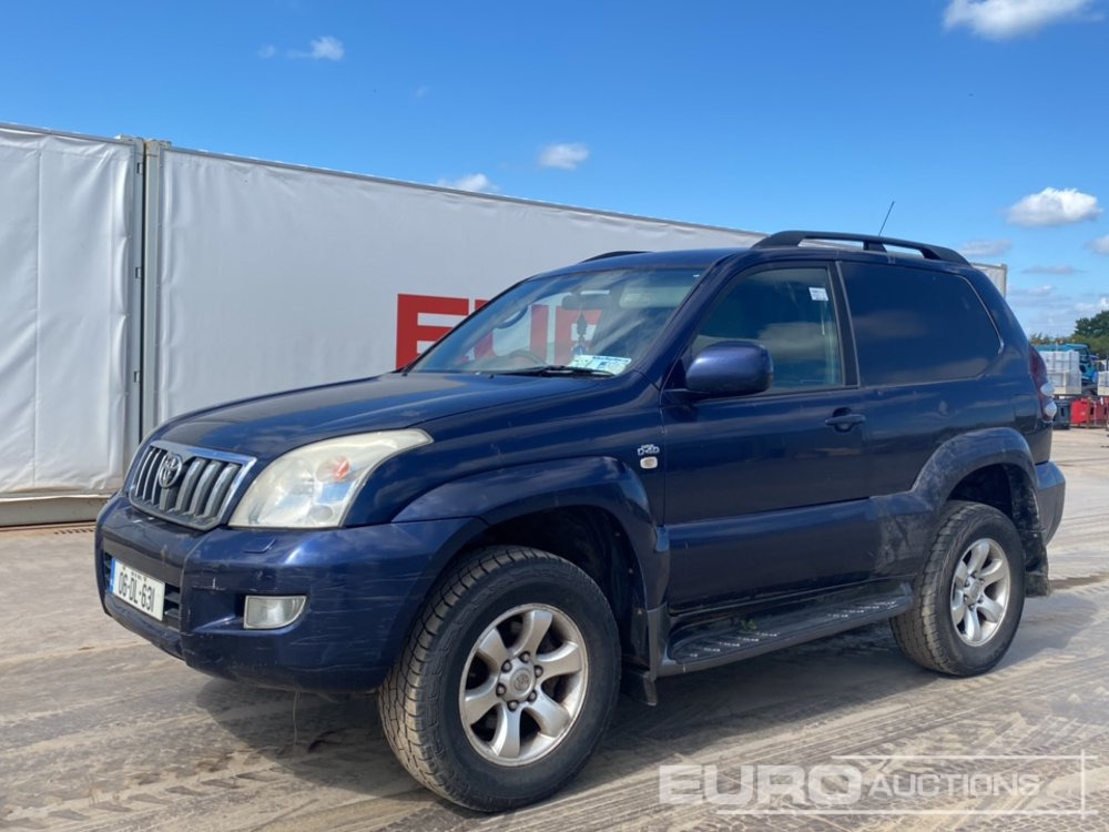 Toyota Land Cruiser - Visureigis: foto 1 Toyota Land Cruiser - Visureigis: foto 1