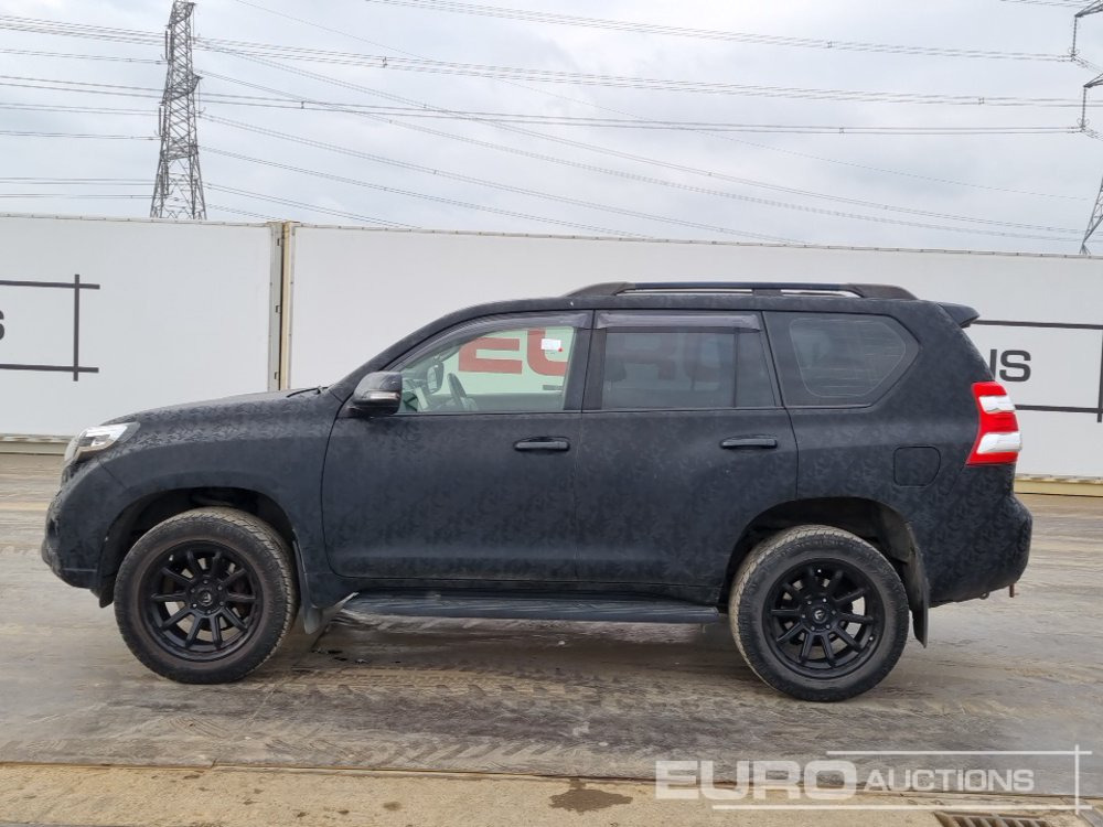 Toyota Landcruiser - Visureigis: foto 2 Toyota Landcruiser - Visureigis: foto 2