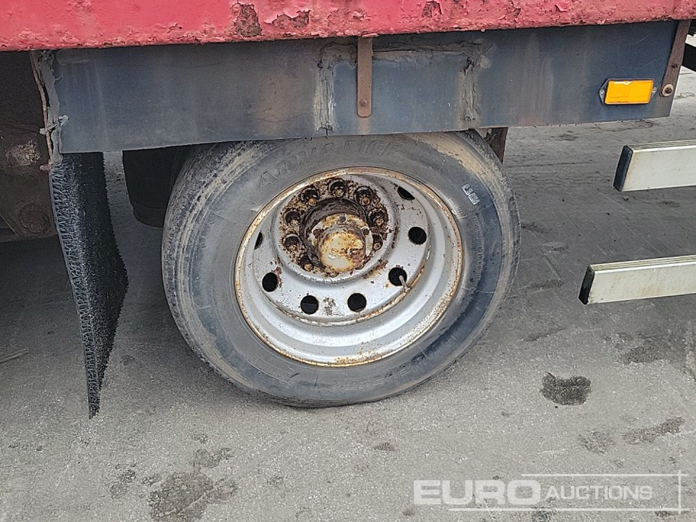 Žemo profilio platforma puspriekabė Tri Axle Low Loader Trailer, Winch, Hydraulic Ramp: foto 14 Žemo profilio platforma puspriekabė Tri Axle Low Loader Trailer, Winch, Hydraulic Ramp: foto 14