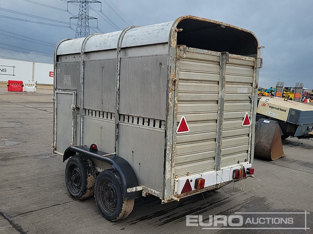Twin Axle Livestock Trailer, Side Door, Ramp - Priekaba spec technikai: foto 3 Twin Axle Livestock Trailer, Side Door, Ramp - Priekaba spec technikai: foto 3