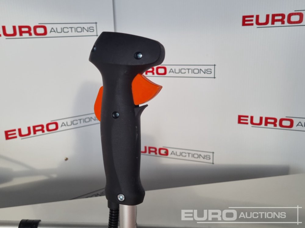 Unused 2024 Boss CG430Y-2 - Garažo įranga: foto 4 Unused 2024 Boss CG430Y-2 - Garažo įranga: foto 4