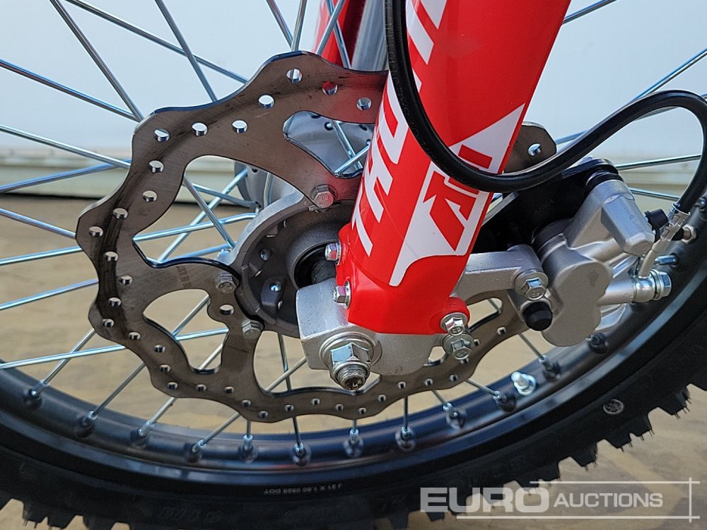 Motociklas Unused 2025 Apollo Thunder 250cc Motorcross Bike, 21" Front, 18" Rear Tyres, Electric Start, Air Cooled, Hydraulic Suspension, Disc Brakes, Lighting Kit (UNASSEMBLED): foto 21