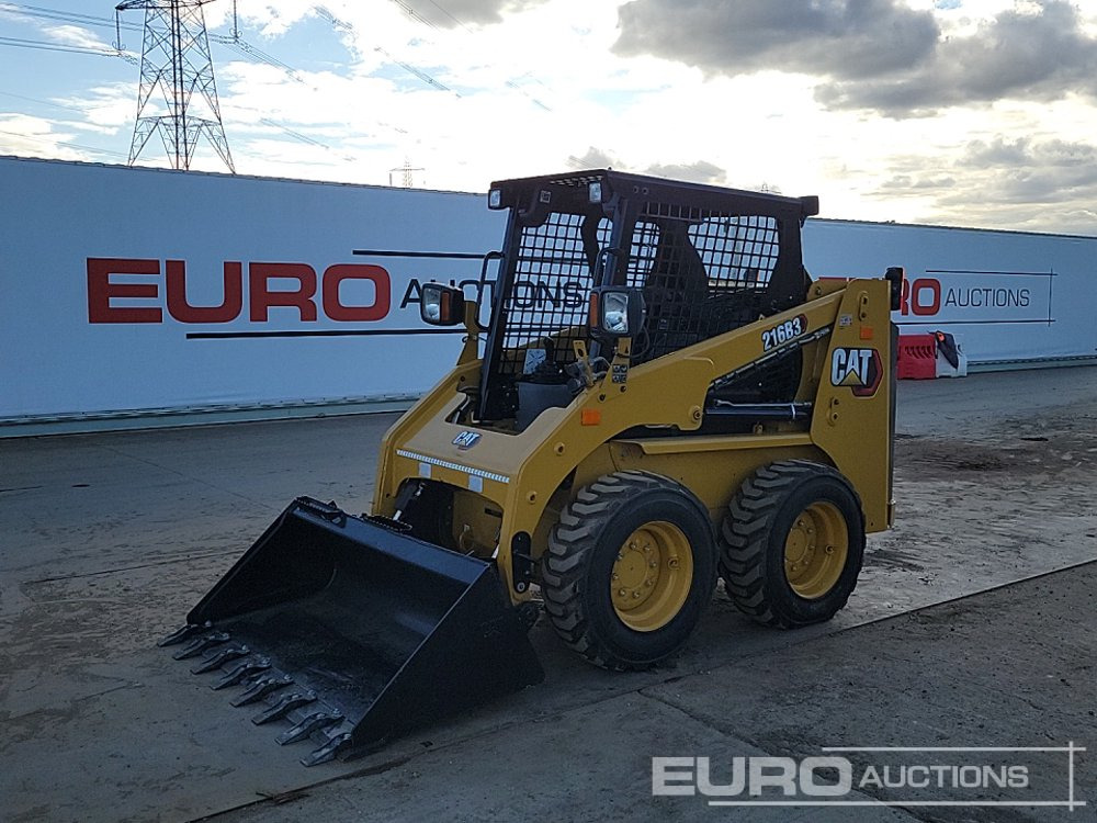 Unused 2025 CAT 216B3 - Mini krautuvas: foto 1 Unused 2025 CAT 216B3 - Mini krautuvas: foto 1