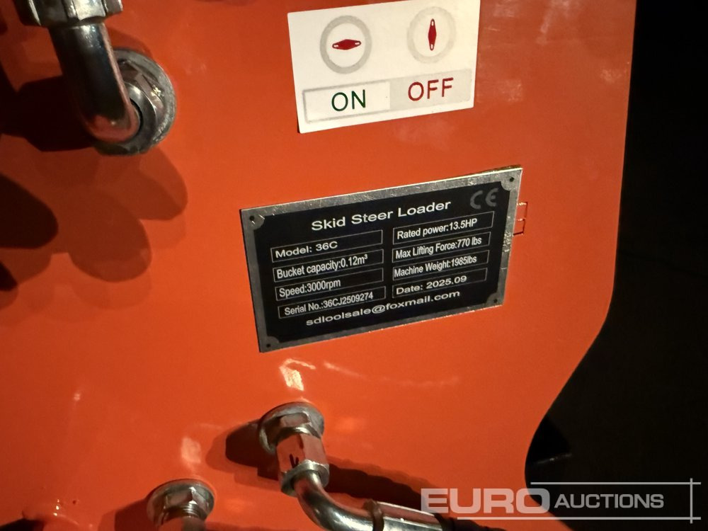 Mini krautuvas Unused 2025 Captok CK36C: foto 35