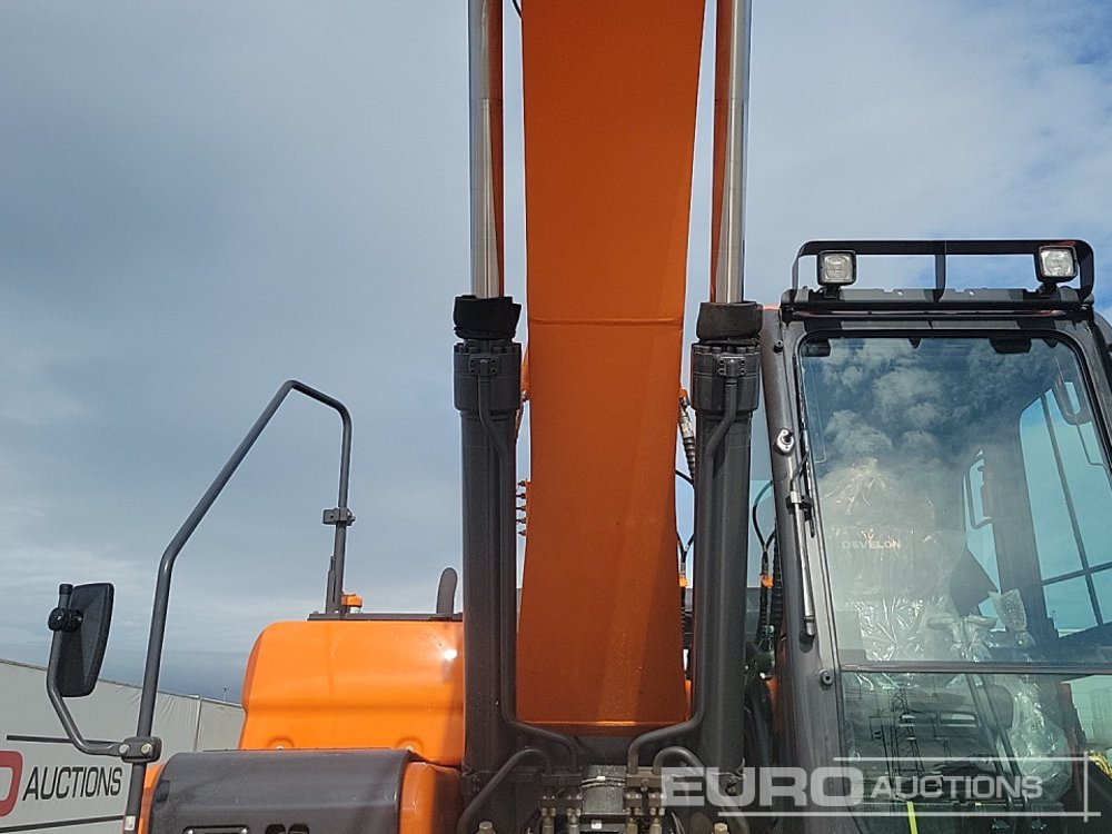 Vikšrinis ekskavatorius Unused 2025 Develon DX225LC-7M: foto 28