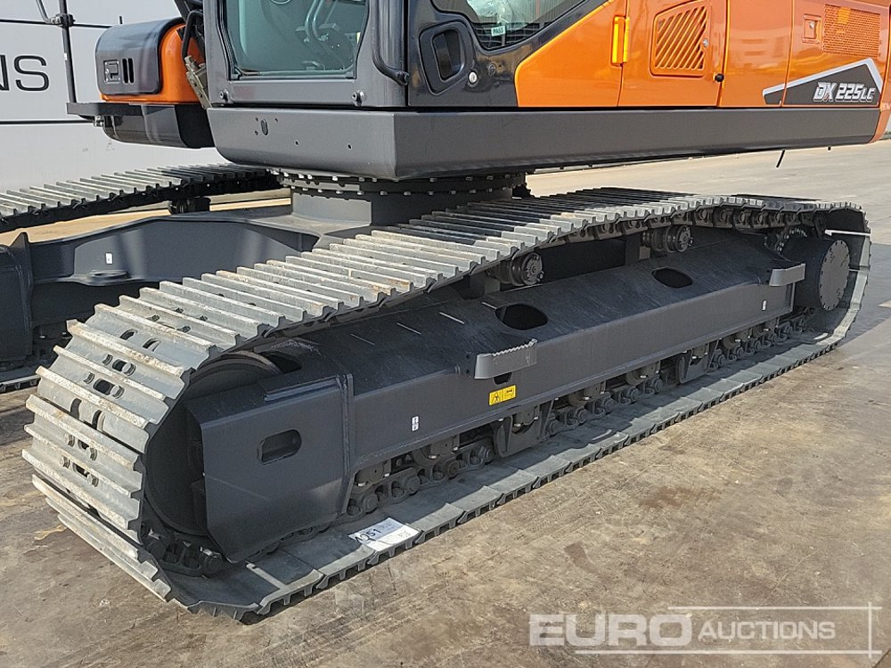 Vikšrinis ekskavatorius Unused 2025 Develon DX225LC-7M: foto 9