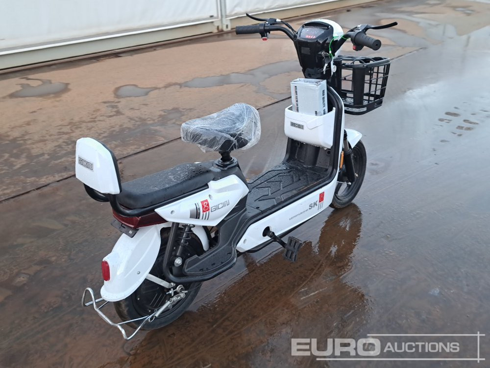 Unused 2025 SK8 Electric Bicycle - Golfo vežimėlias: foto 5 Unused 2025 SK8 Electric Bicycle - Golfo vežimėlias: foto 5