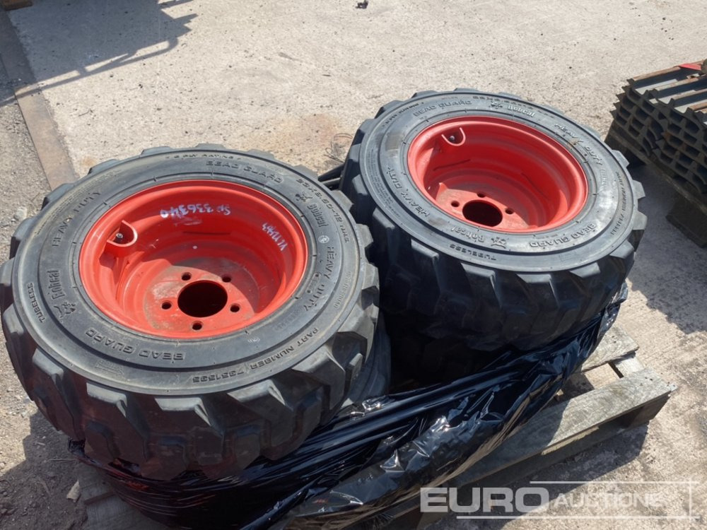 Unused 23x8.50-12 Bobcat Tyre & Rim (4 of) - Padanga: foto 4 Unused 23x8.50-12 Bobcat Tyre & Rim (4 of) - Padanga: foto 4