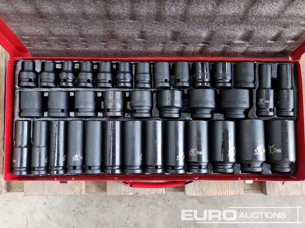 Unused 35 Piece 1/2" Drive Air Impact Socket Set, Steel Case - Garažo įranga: foto 2 Unused 35 Piece 1/2" Drive Air Impact Socket Set, Steel Case - Garažo įranga: foto 2