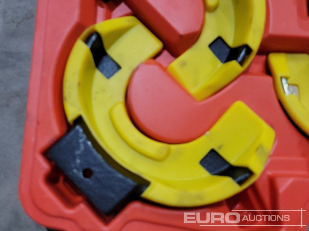 Unused Coil Spring Compressor Tool Set - Garažo įranga: foto 5 Unused Coil Spring Compressor Tool Set - Garažo įranga: foto 5