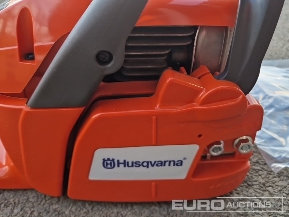 Garažo įranga Unused Husqvarna 120 Mark II 14" Petrol Chain Saw: foto 20
