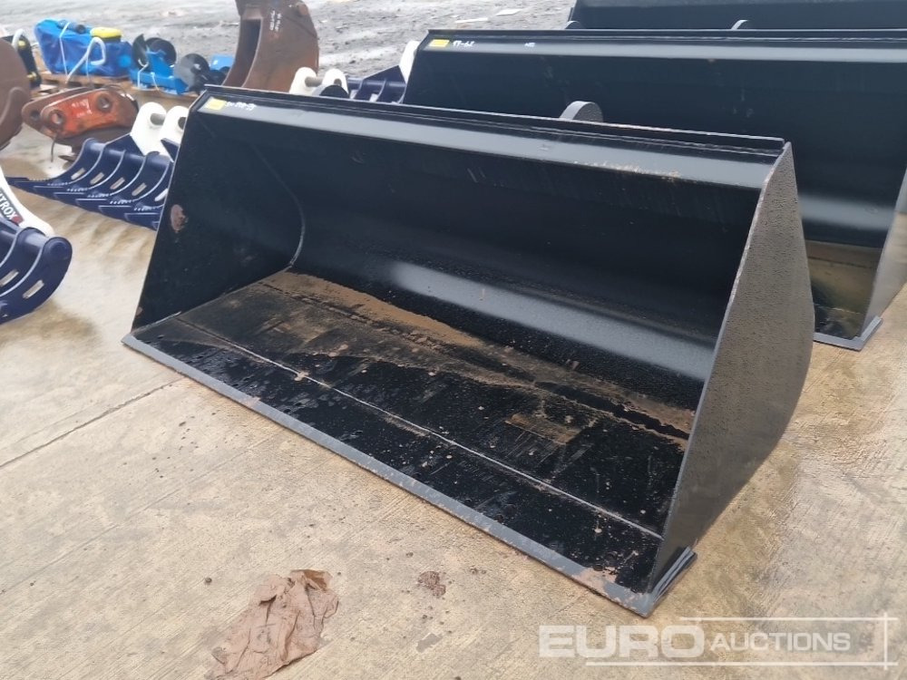 Unused Strickland 90" Loading Bucket to suit JCB Telehandler - Kaušas: foto 1 Unused Strickland 90" Loading Bucket to suit JCB Telehandler - Kaušas: foto 1