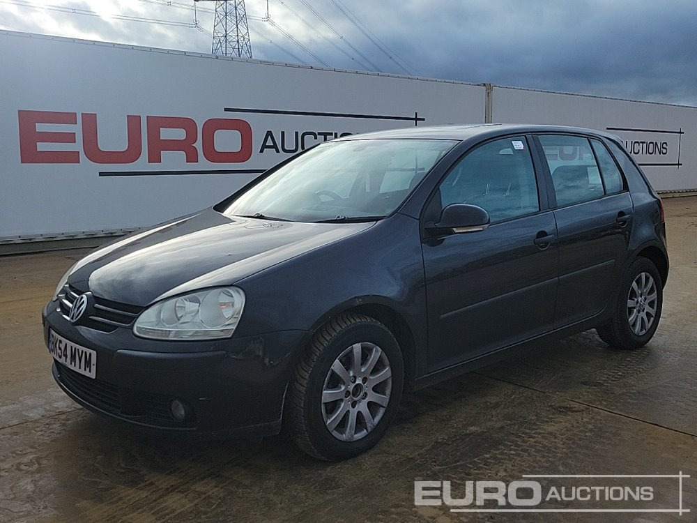 Volkswagen Golf 1.6 - Lengvasis automobilis: foto 1 Volkswagen Golf 1.6 - Lengvasis automobilis: foto 1