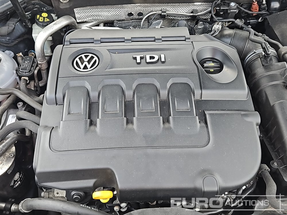 Lengvasis automobilis Volkswagen Golf: foto 15