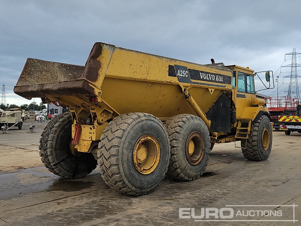Volvo A25C - Šarnyrinis savivartis: foto 5 Volvo A25C - Šarnyrinis savivartis: foto 5