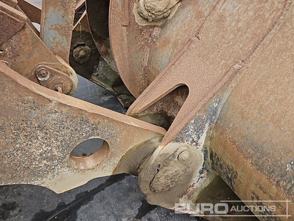 Ratinis krautuvas Volvo L150E: foto 34