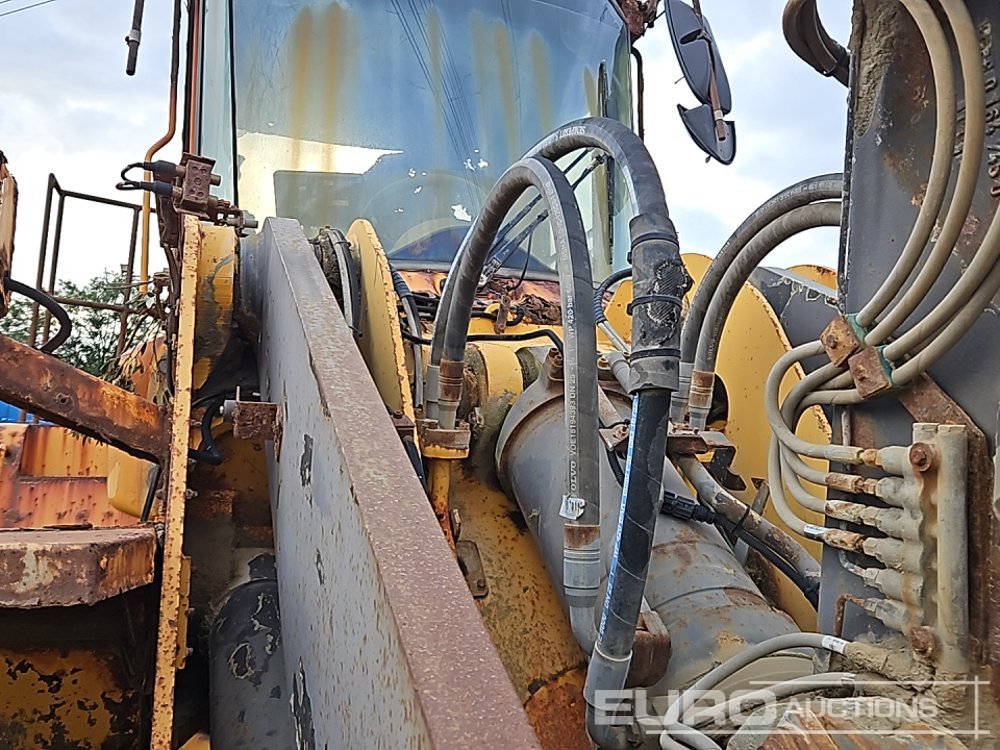 Ratinis krautuvas Volvo L150E: foto 29