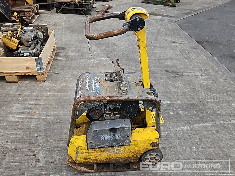 Wacker Neuson Diesel Compaction Plate - Asfalto mašina: foto 2 Wacker Neuson Diesel Compaction Plate - Asfalto mašina: foto 2