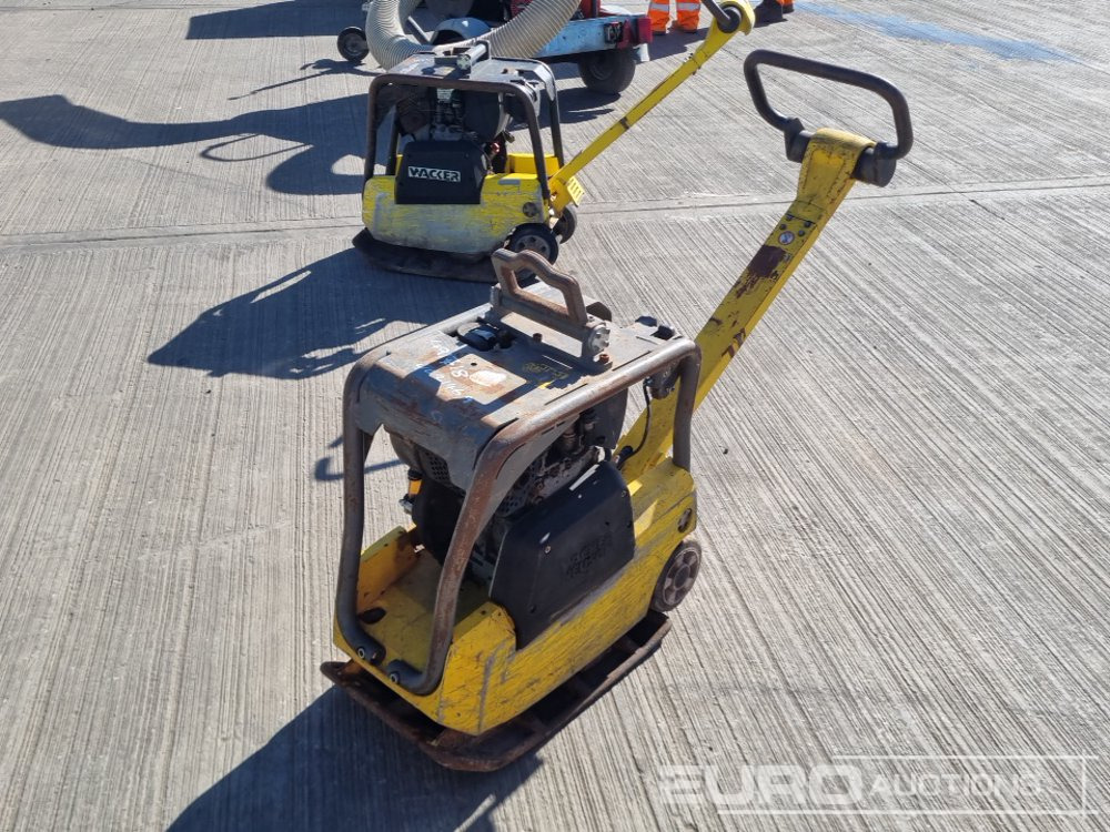 Wacker Neuson Diesel Compaction Plate - Asfalto mašina: foto 1 Wacker Neuson Diesel Compaction Plate - Asfalto mašina: foto 1