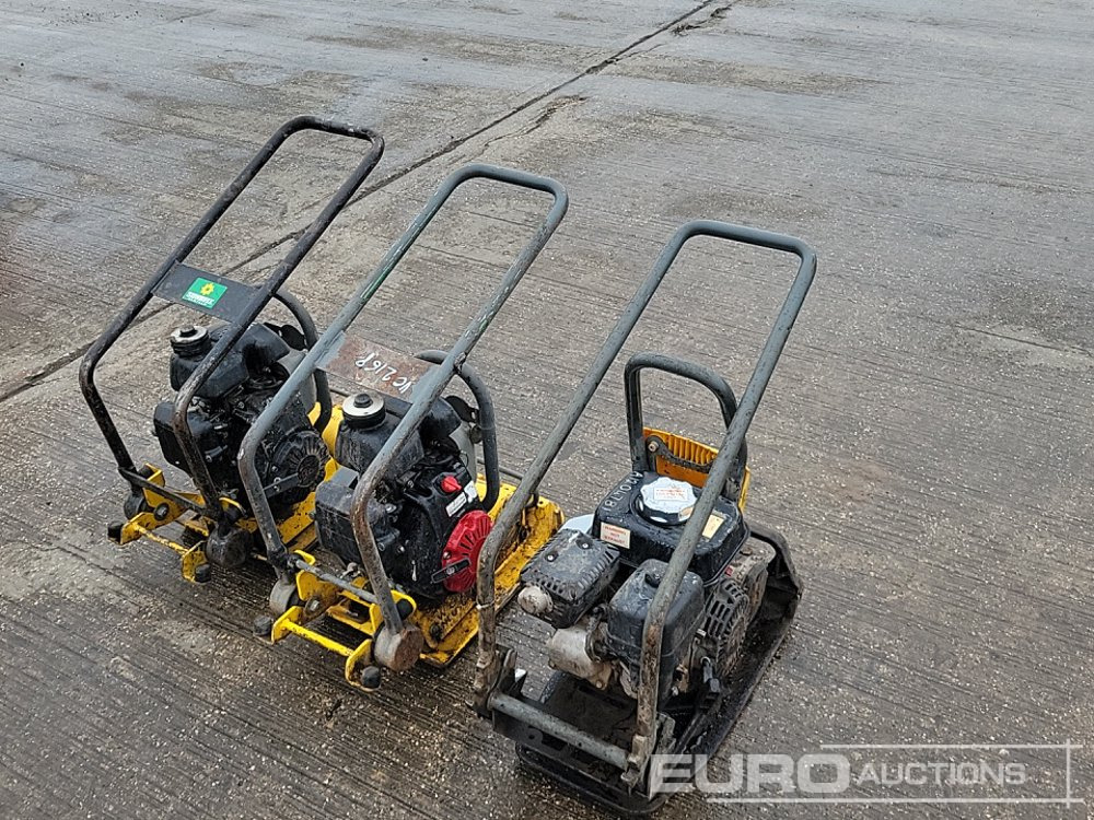 Wacker Neuson Petrol Compaction Plate, Honda Engine (3 of) - Asfalto mašina: foto 1 Wacker Neuson Petrol Compaction Plate, Honda Engine (3 of) - Asfalto mašina: foto 1