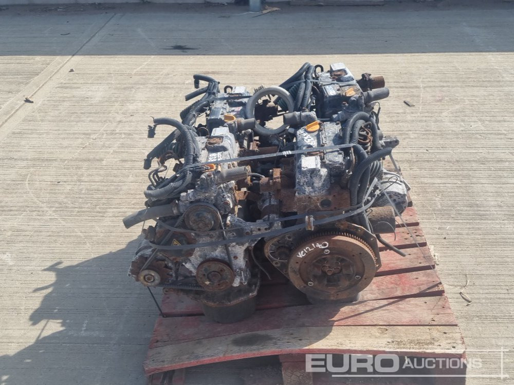 Yanmar 2 Cylinder Engine (4 of) - Variklis: foto 4 Yanmar 2 Cylinder Engine (4 of) - Variklis: foto 4