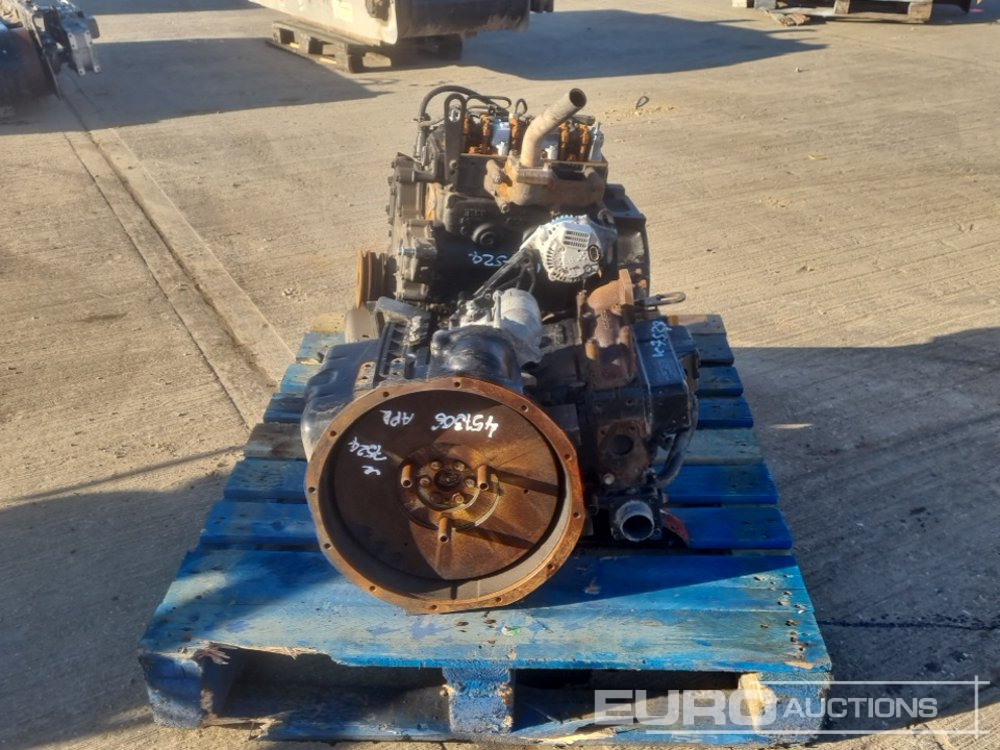 Yanmar 3 Cylinder Engine, 3 Cylinder Engine (Spares) - Variklis: foto 4 Yanmar 3 Cylinder Engine, 3 Cylinder Engine (Spares) - Variklis: foto 4