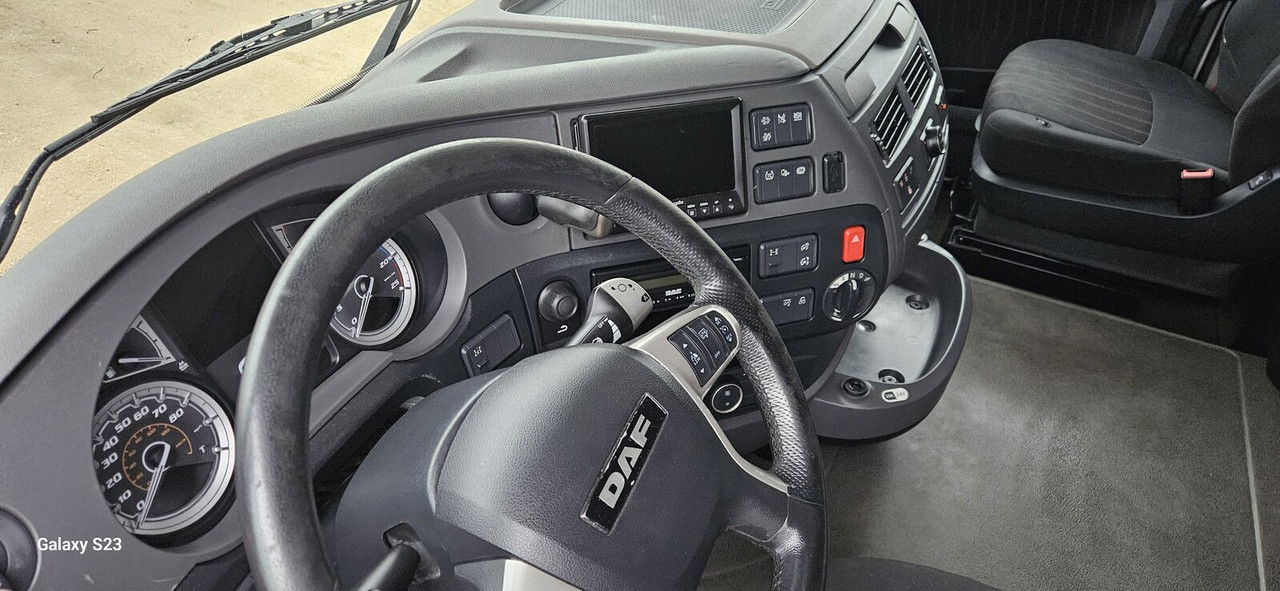DAF XF 106.480 - Vilkikas: foto 3 DAF XF 106.480 - Vilkikas: foto 3